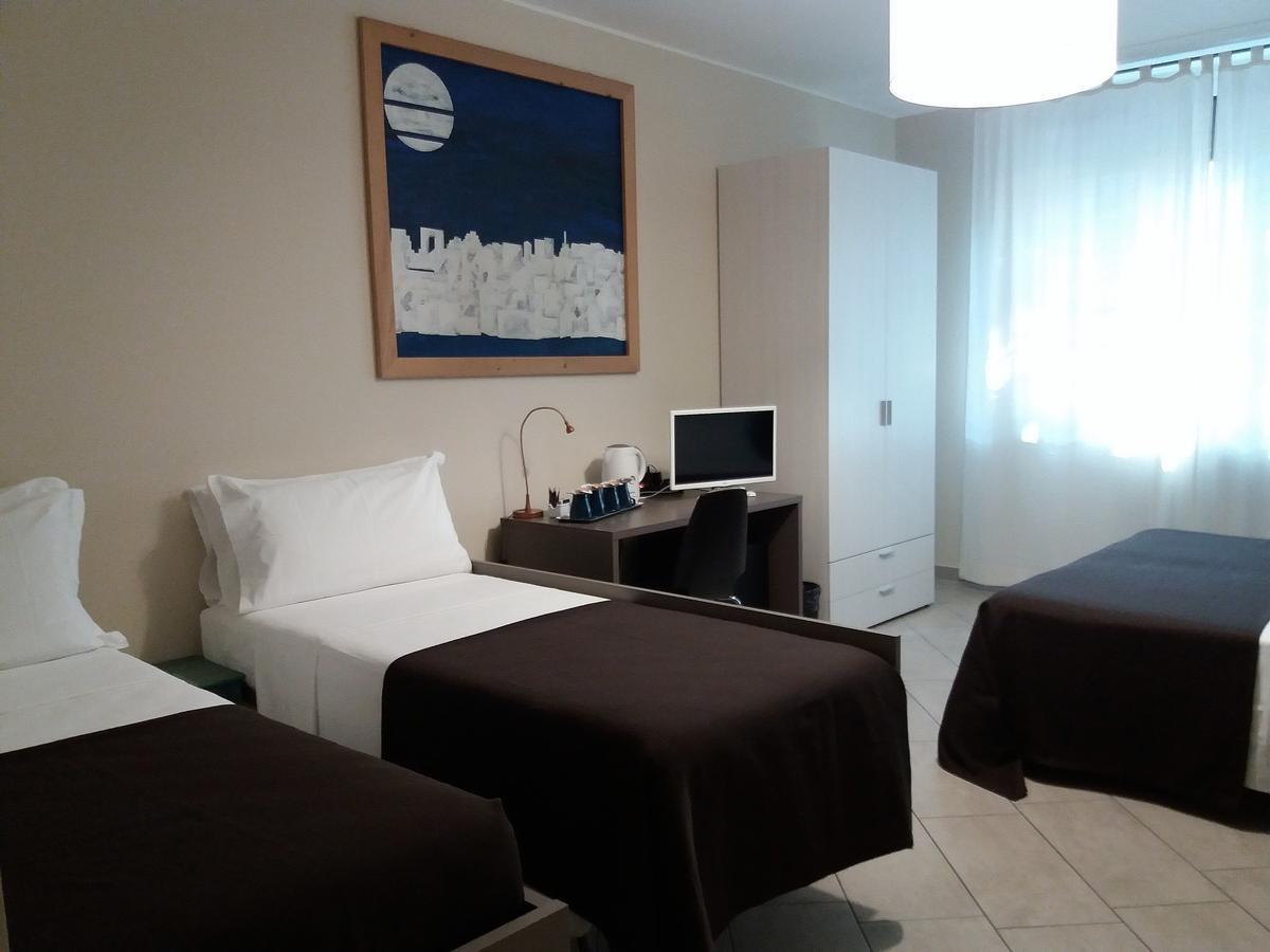 I Tigli Guest House Пьяченца Экстерьер фото